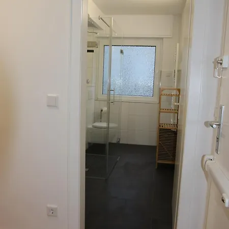 Eine Zum Wohlfuehlen Apartment *